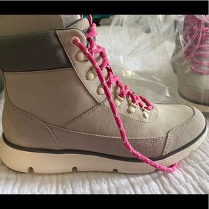 Cole Haan Zerogrand Omni Leather and Suede Lace-Up Hiker Boots - Size 7.…